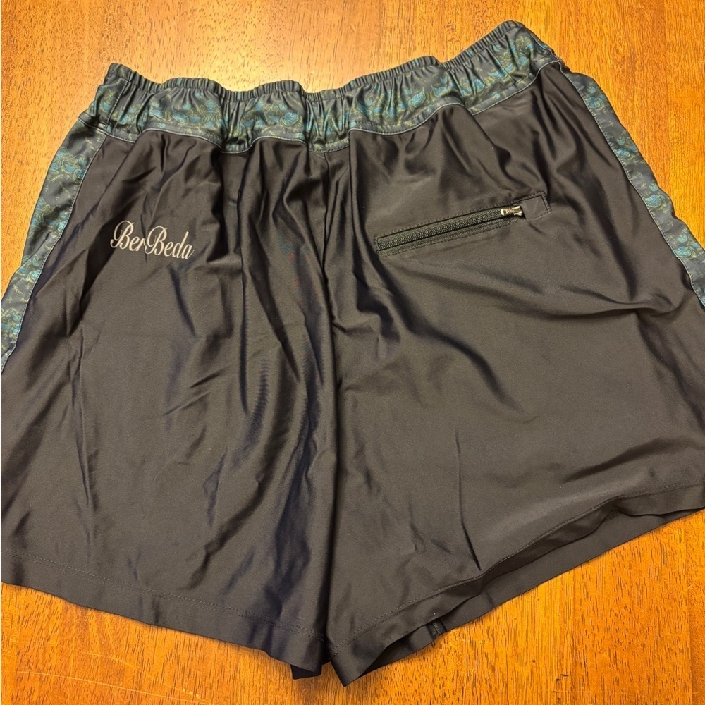 BerBeda Black Athletic Shorts with Patterned Trim - Picture 2 of 6
